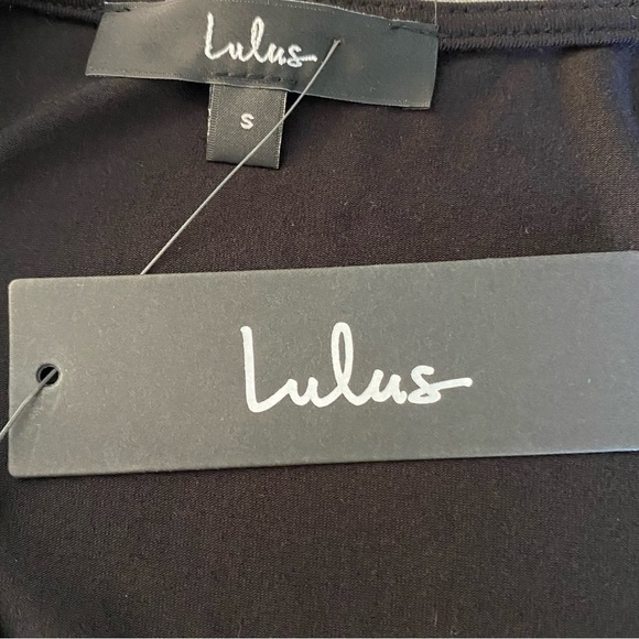 lulu’s Shifting Dears Black Mini Slit Open Sleeve Dress Size Small - Picture 8 of 8